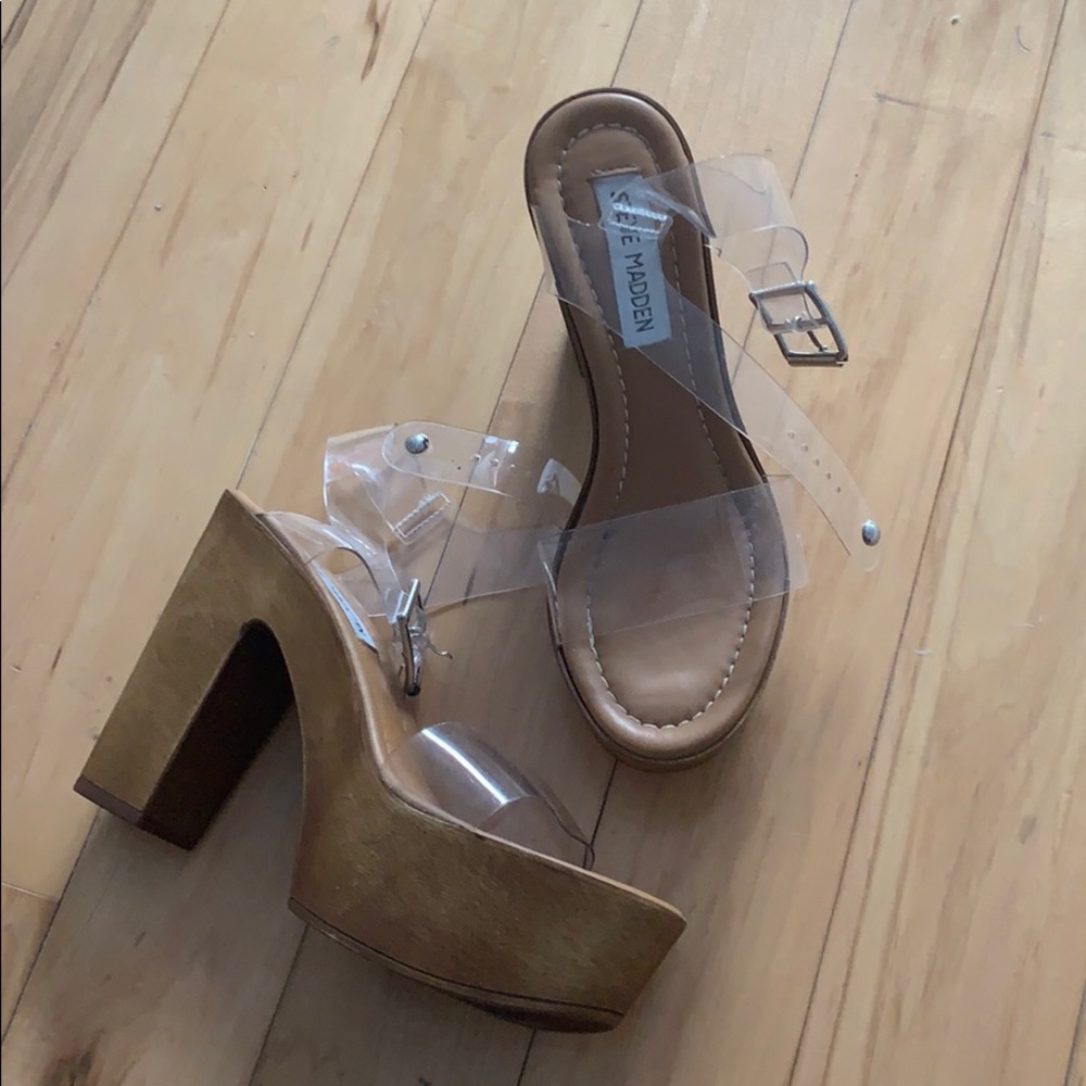 Steve Madden Platform Heel